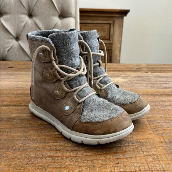 Sorel Explorer Joan  Boots in tawny buff - Picture 10 of 15